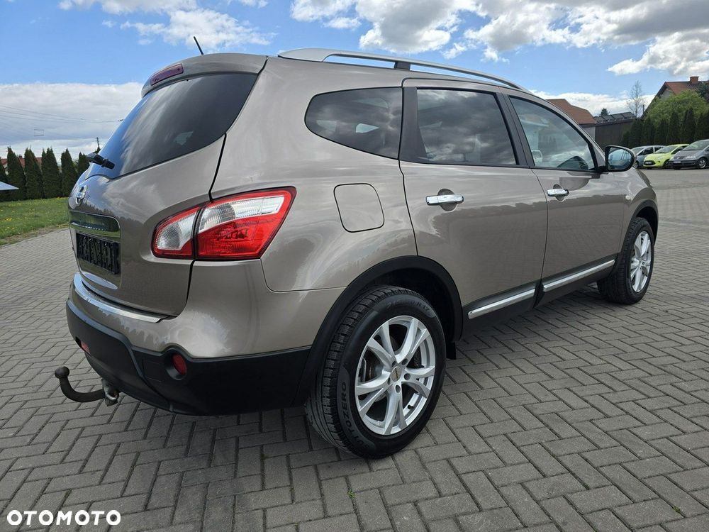 Nissan Qashqai+2 - 9