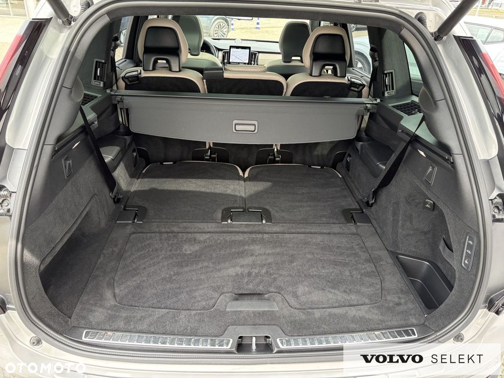 Volvo XC 90 - 27