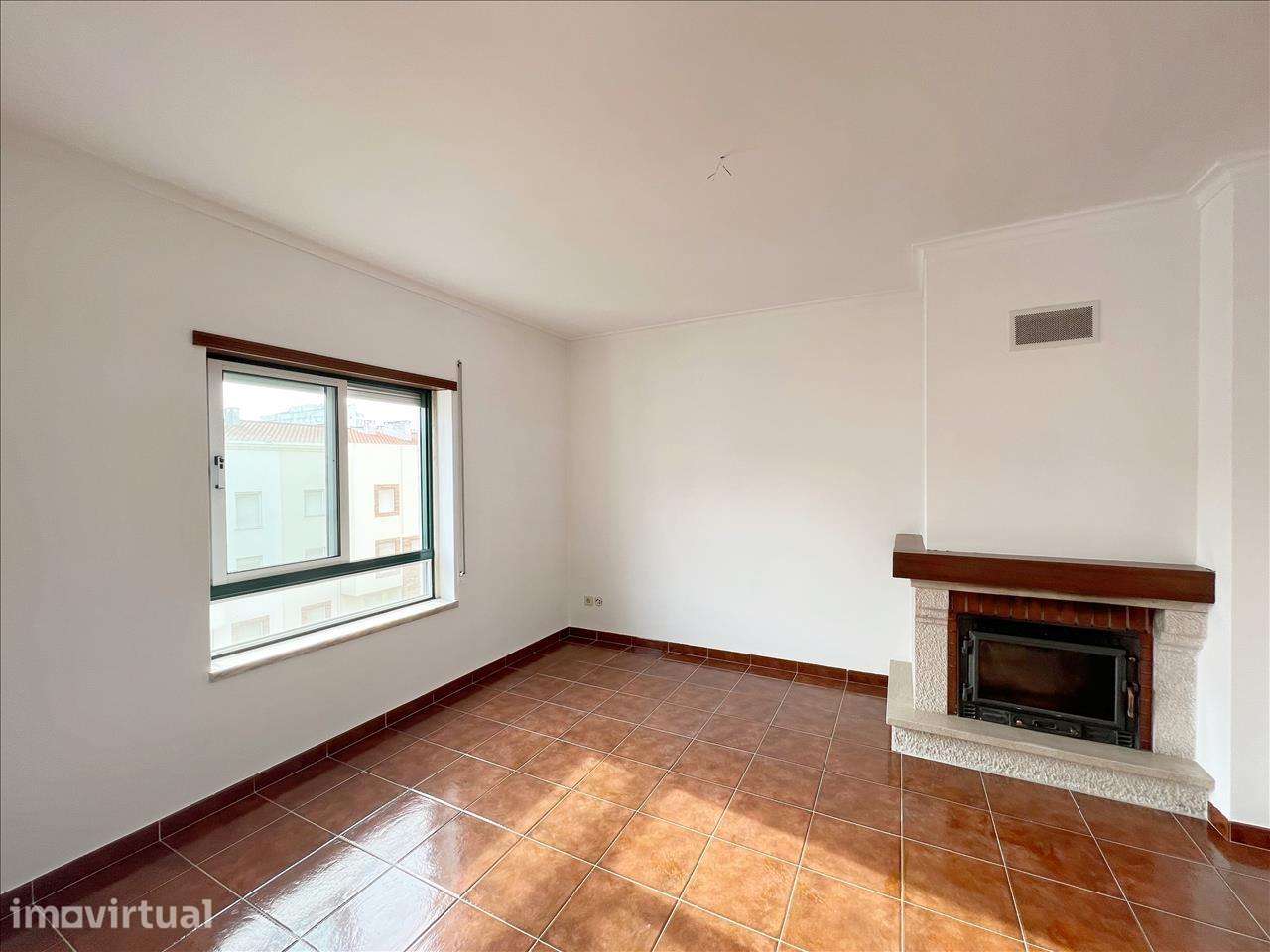 Apartamento familiar no Carregado - Grande imagem: 5/27