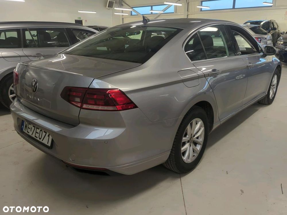 Volkswagen Passat 1.5 TSI EVO Business DSG - 4
