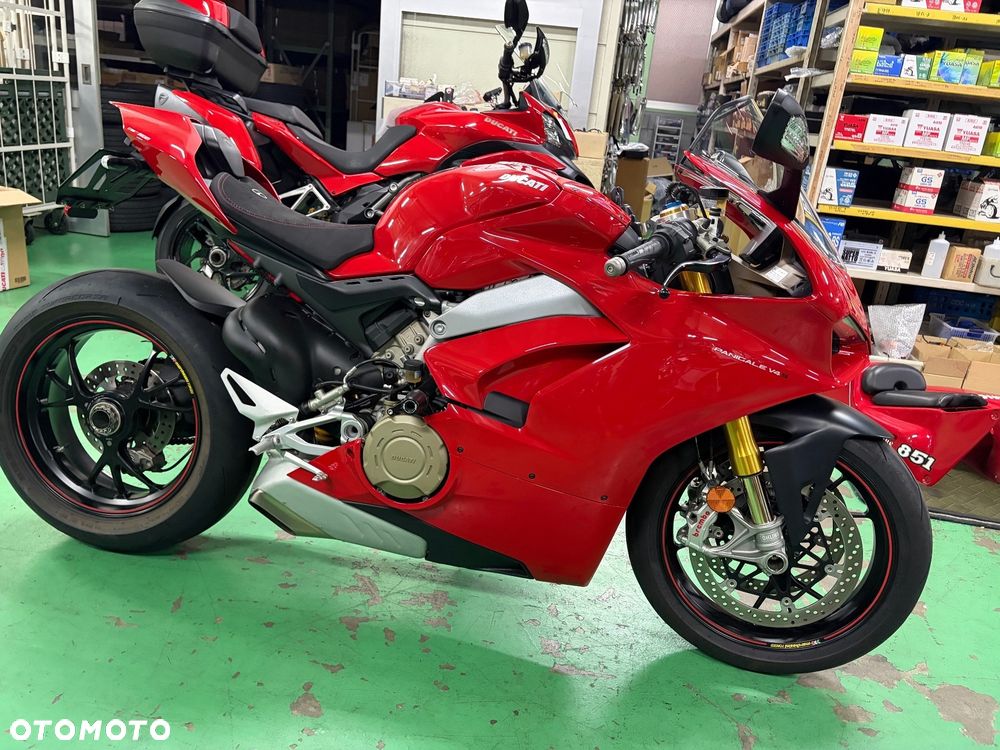 Ducati Panigale V4S