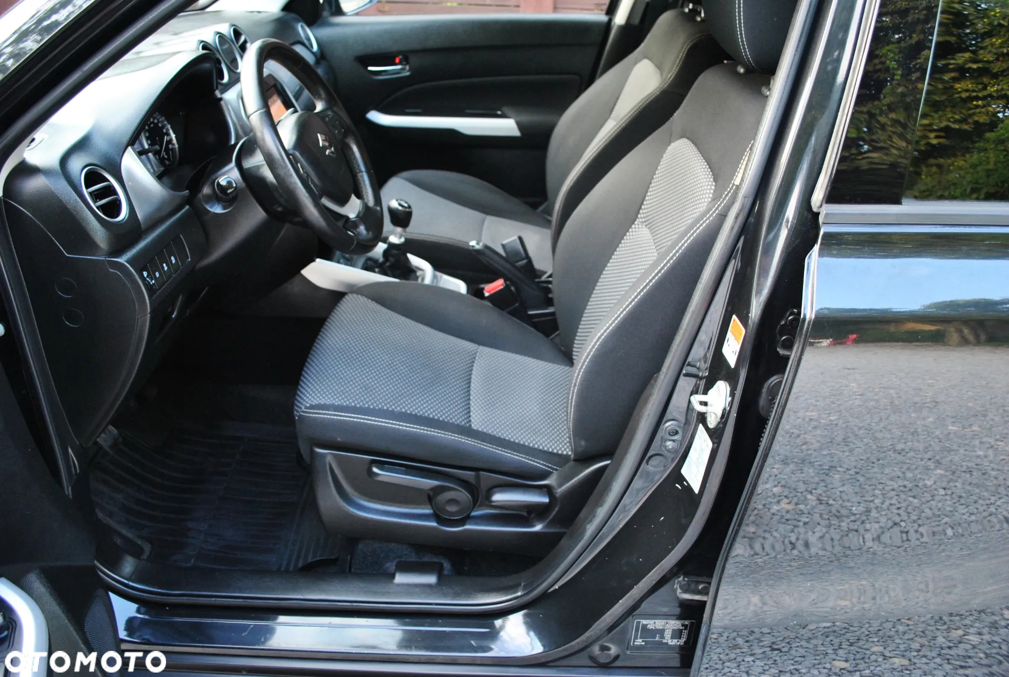 Suzuki Vitara 1.6 DDiS (4x2) Comfort+ - 9