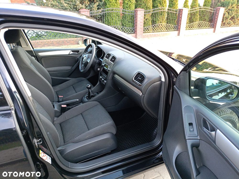 Volkswagen Golf - 13