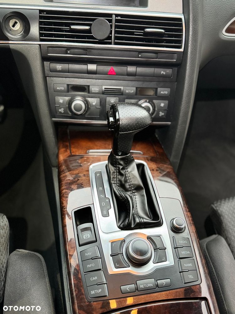 Audi A6 Avant - 8