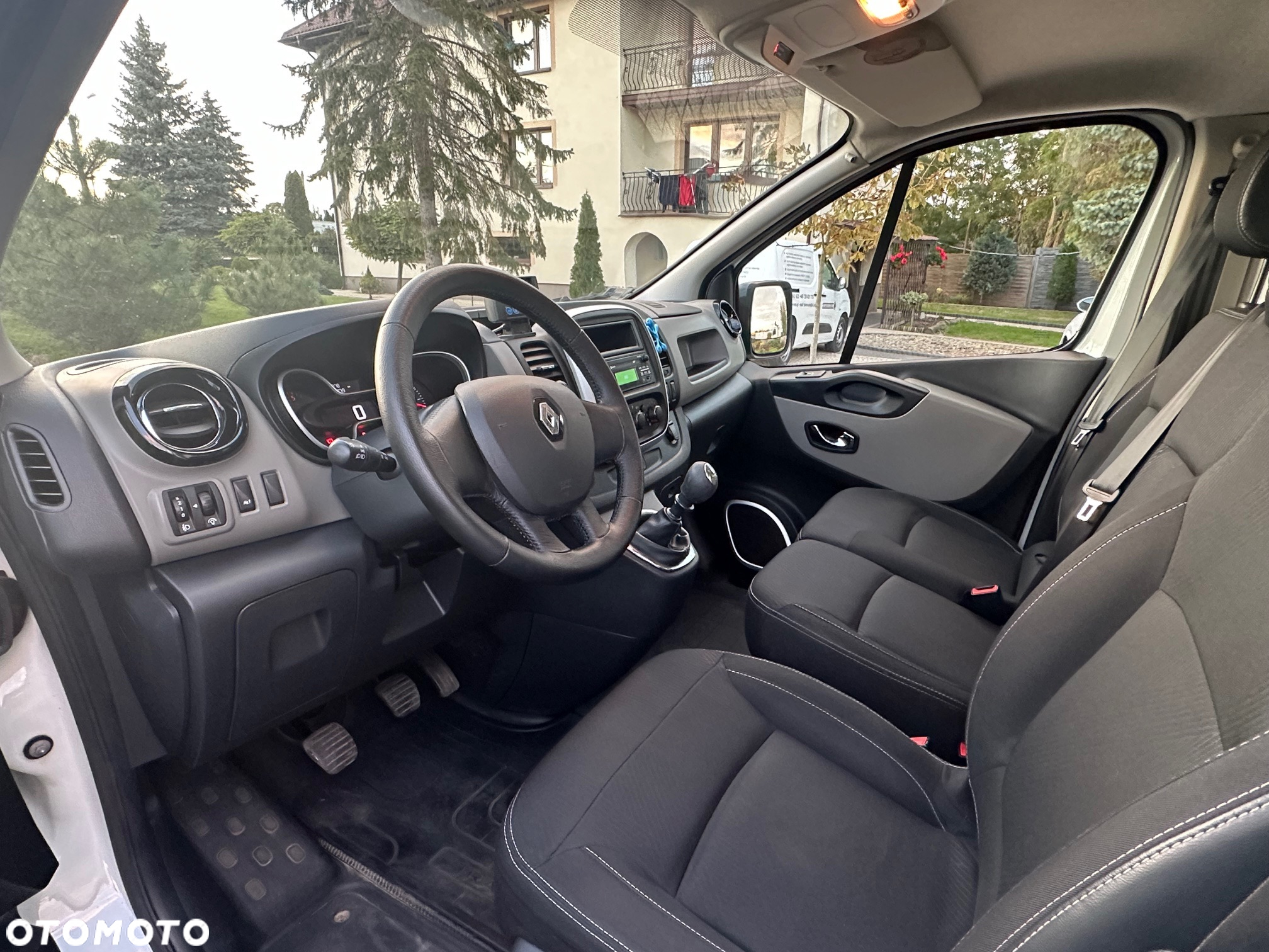 Renault Trafic 1,6 dci 2018 r. L2H1P2 Chłodnia - 9