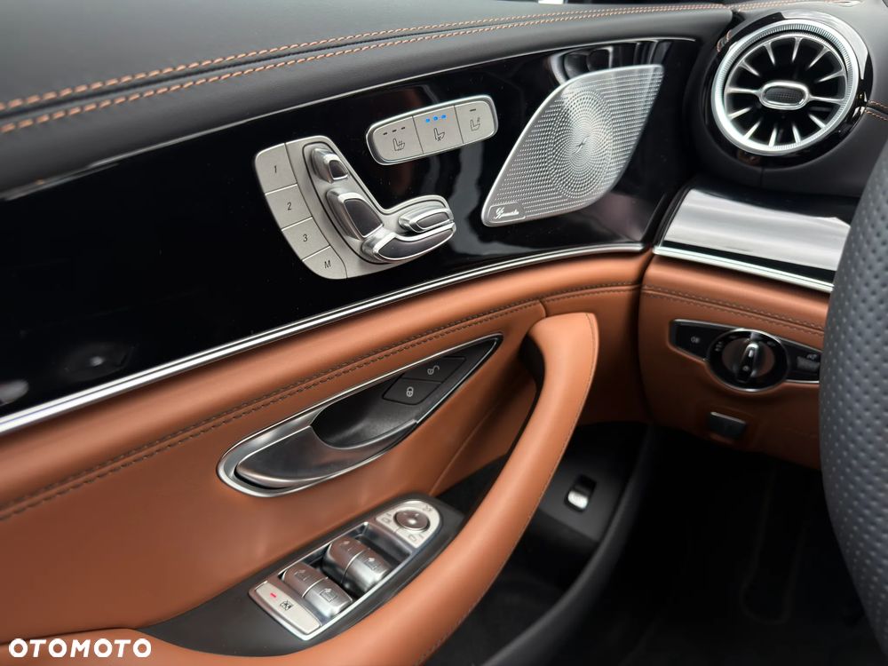 Mercedes-Benz AMG GT 53 4-Matic+ - 25