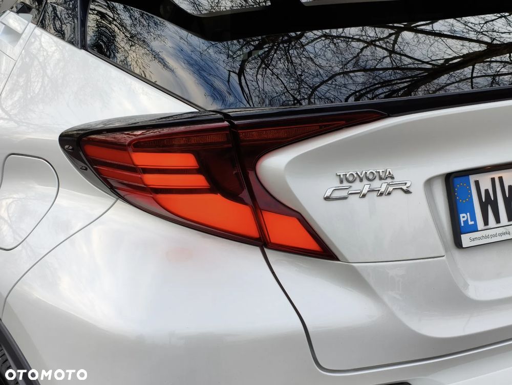 Toyota C-HR Style Selection - 21