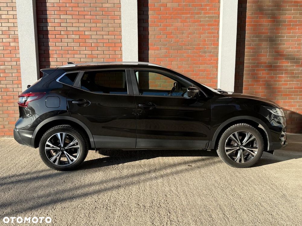 Nissan Qashqai 1.3 DIG-T N-Connecta DCT - 7