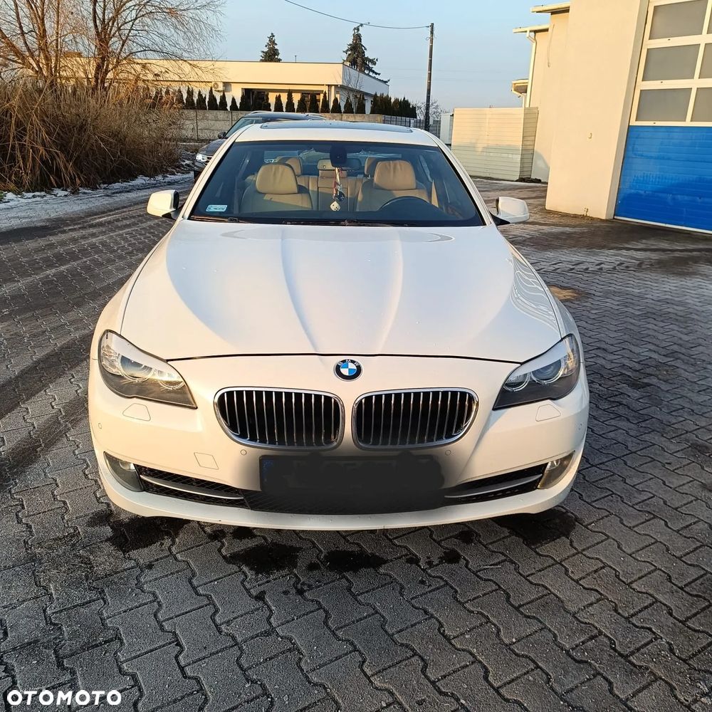 BMW Seria 5 535i xDrive - 1