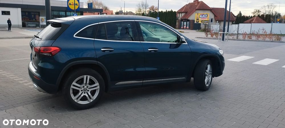 Mercedes-Benz GLA 250 - 2