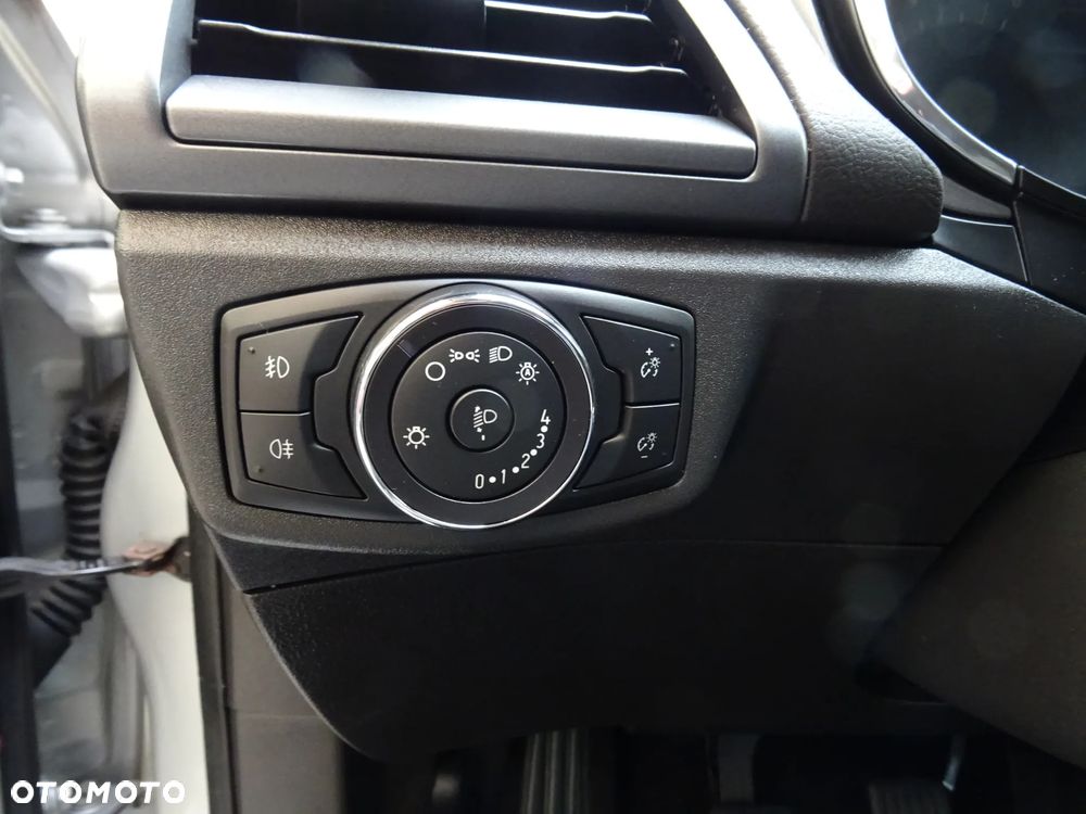 Ford Mondeo 1.6 TDCi Business Edition - 17