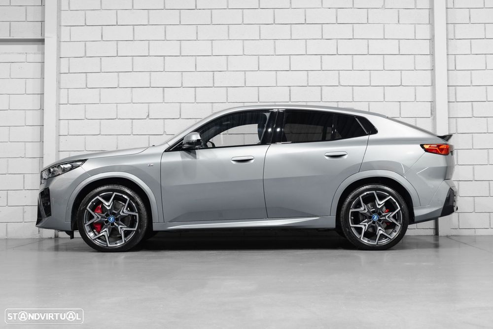 BMW iX2 xDrive30 Pack Desportivo M Pro - 3