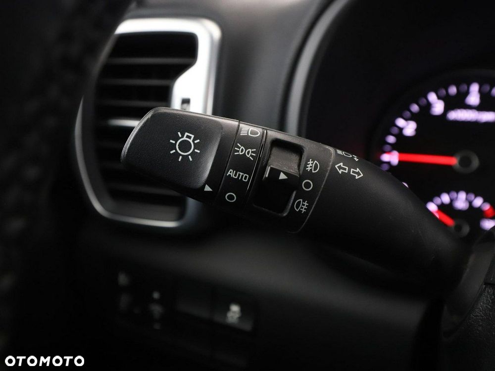 Kia Sportage 1.6 GDI L 2WD - 33