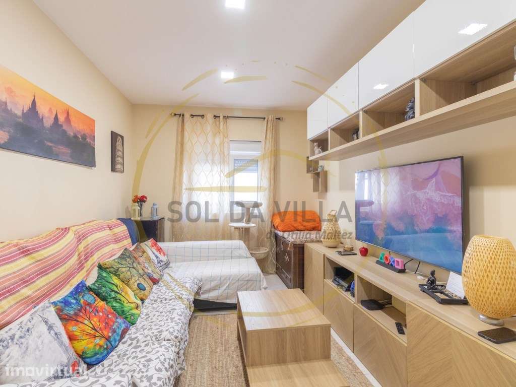 Apartamento T2 c/ logradouro - Cova da Piedade - 279.900€ - Grande imagem: 3/25