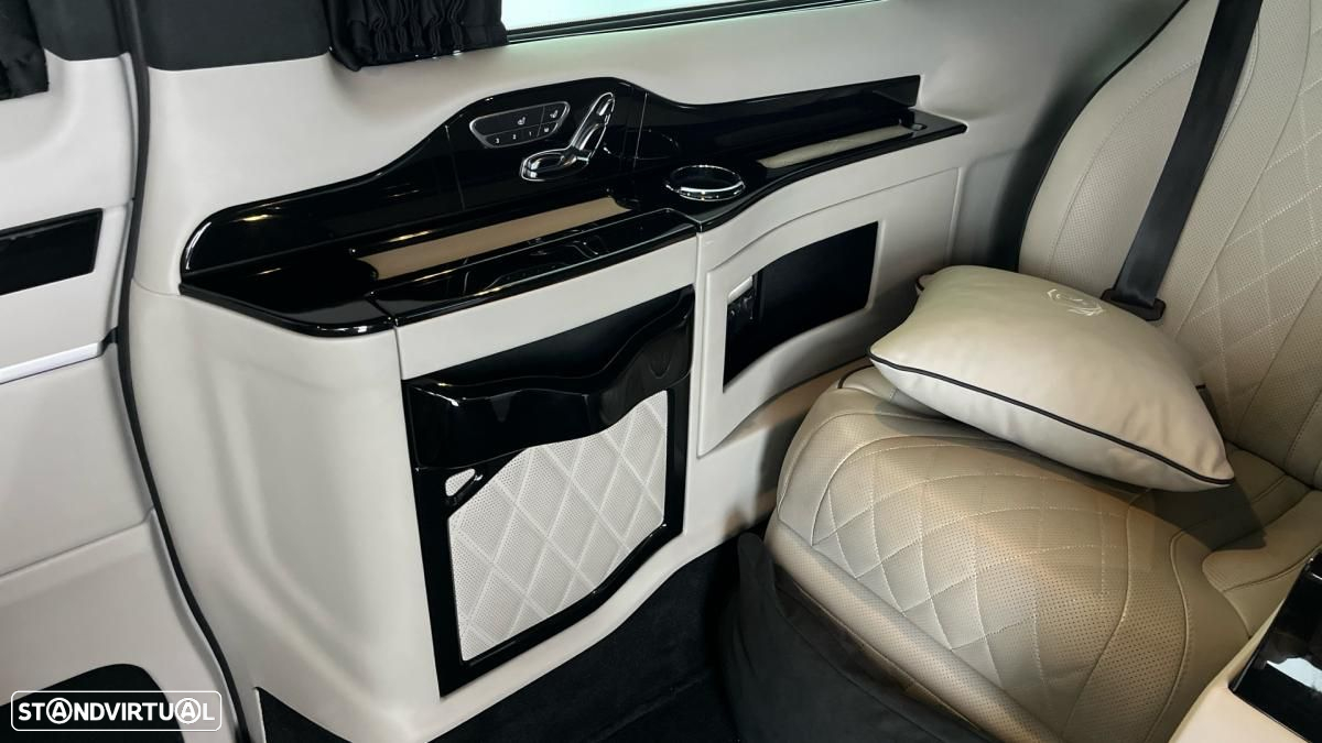 Mercedes-Benz V 300 d Longo Avantgarde - 10