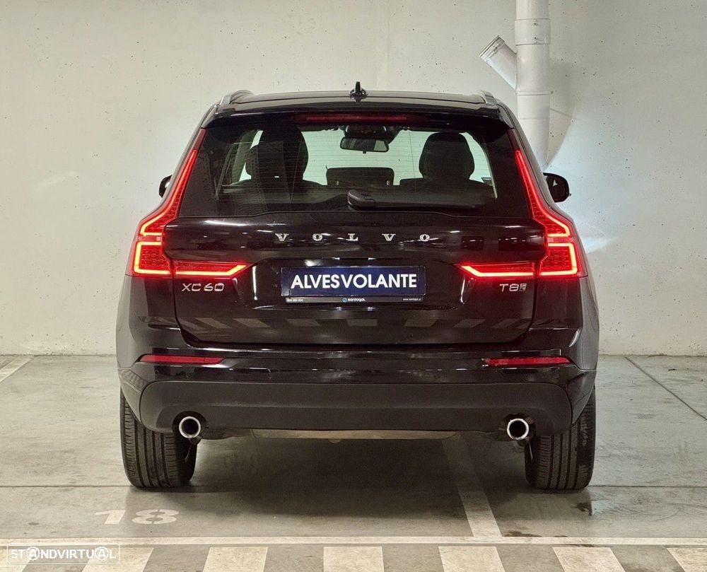 Volvo XC 60 2.0 T8 PHEV R-Design AWD - 5