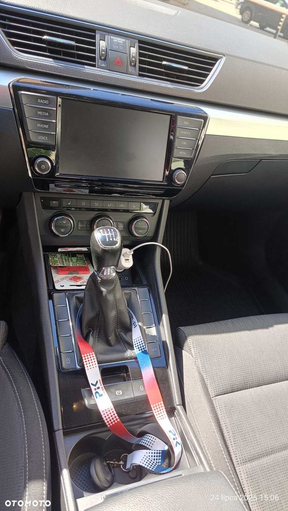 Skoda Superb 2.0 TDI Ambition - 7