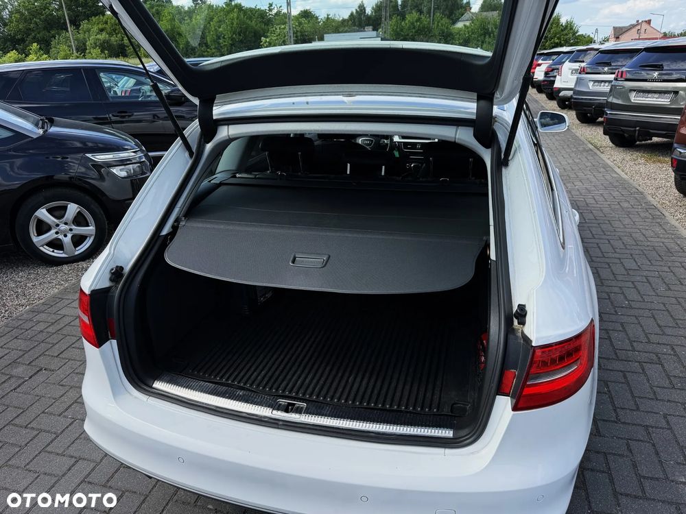 Audi A4 Avant - 9