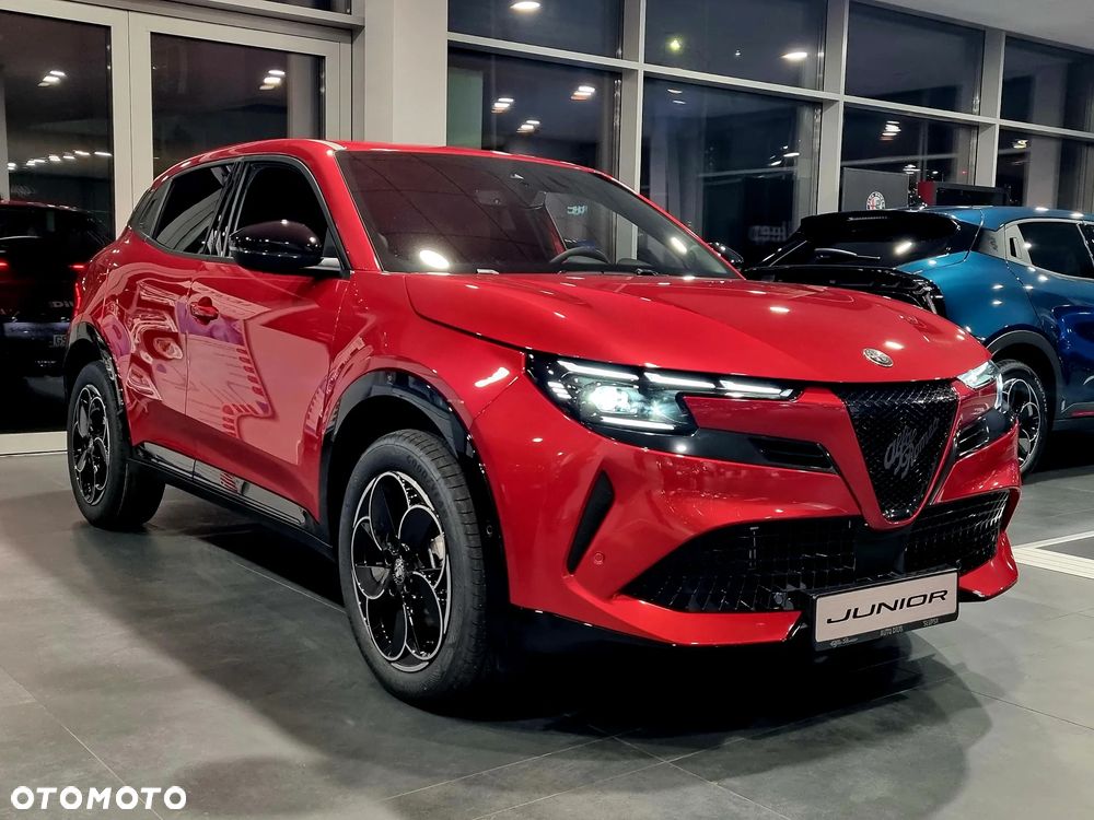 Alfa Romeo Junior 1.2 mHEV Ibrida Q4 eDCT