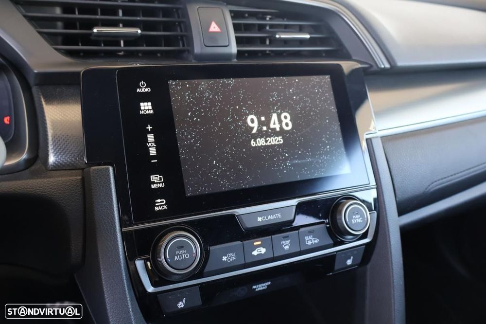 Honda Civic 1.0 i-VTEC Elegance CVT Navi - 22