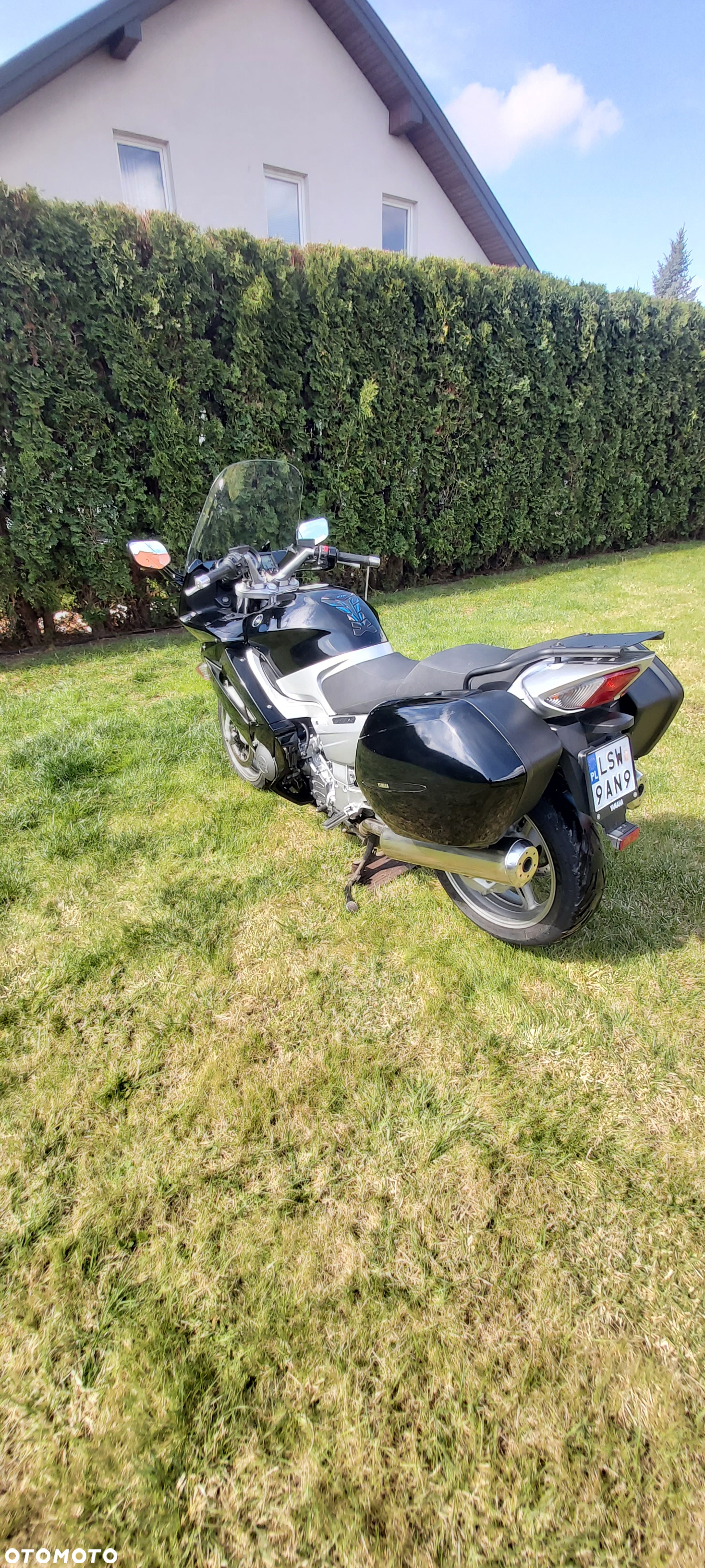 Yamaha FJR - 11