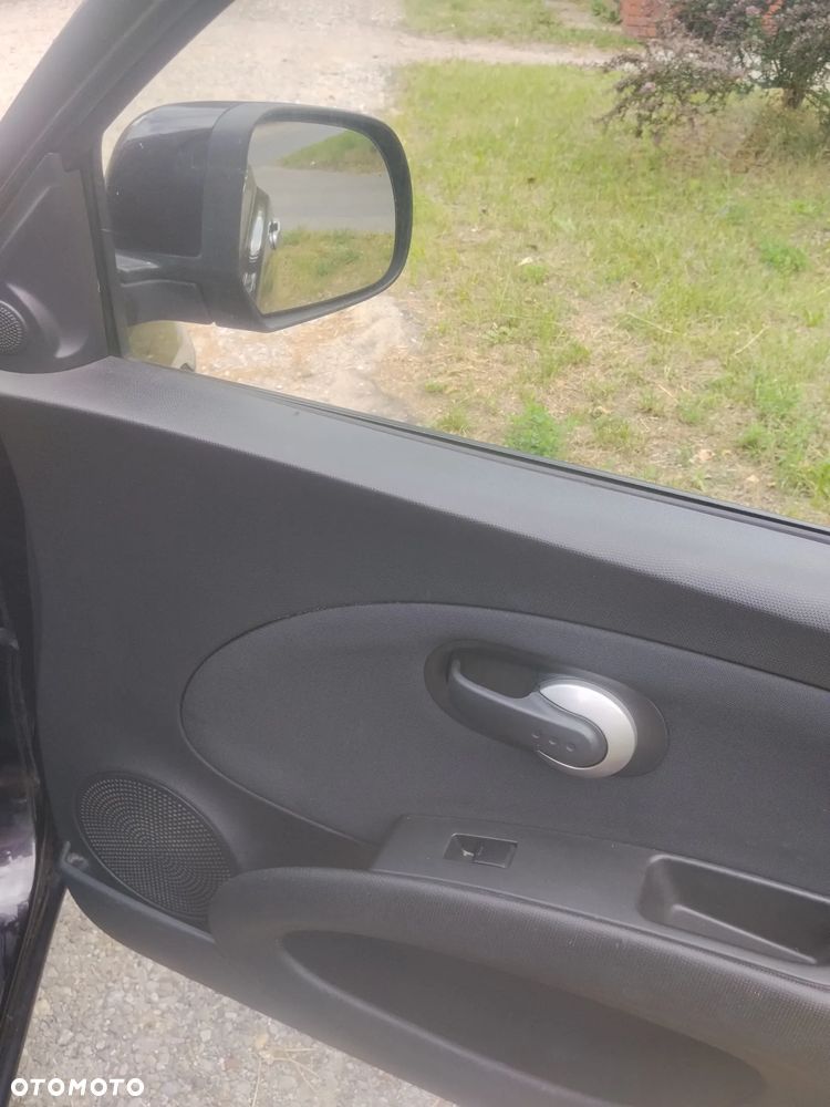 Nissan Micra - 18