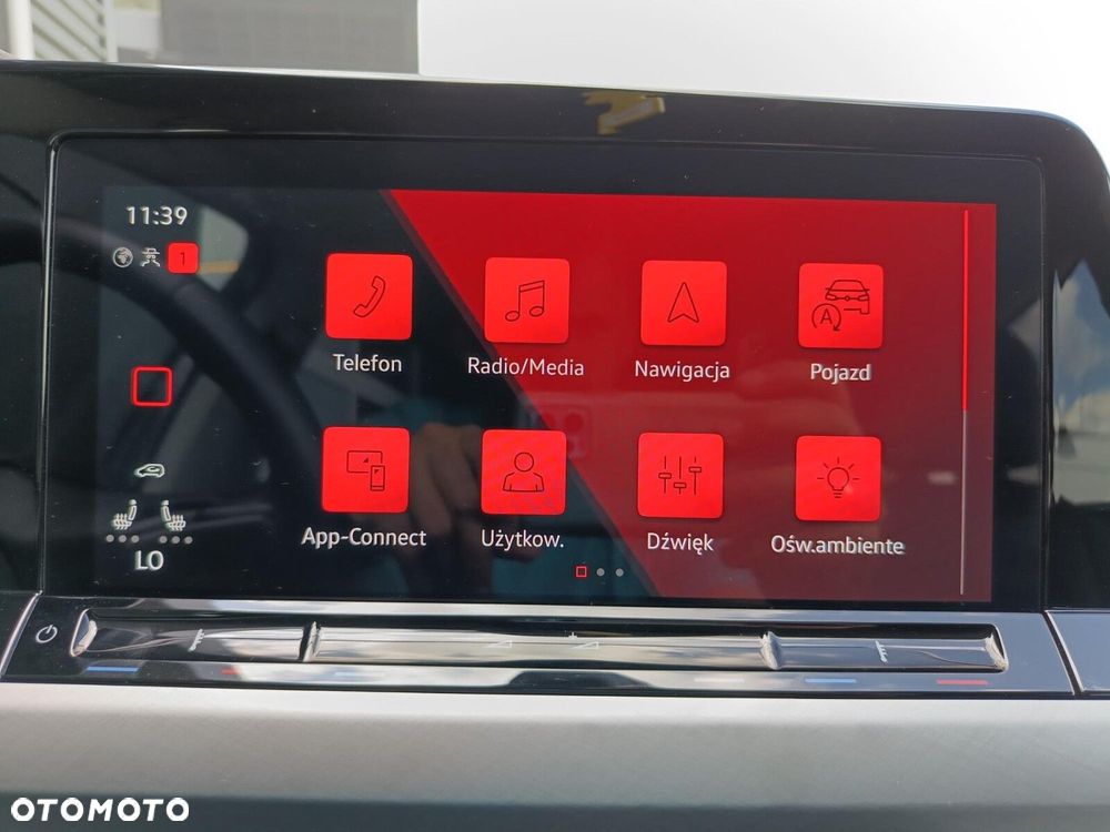 Volkswagen Golf Variant 1.5 eTSI mHEV Life DSG - 31