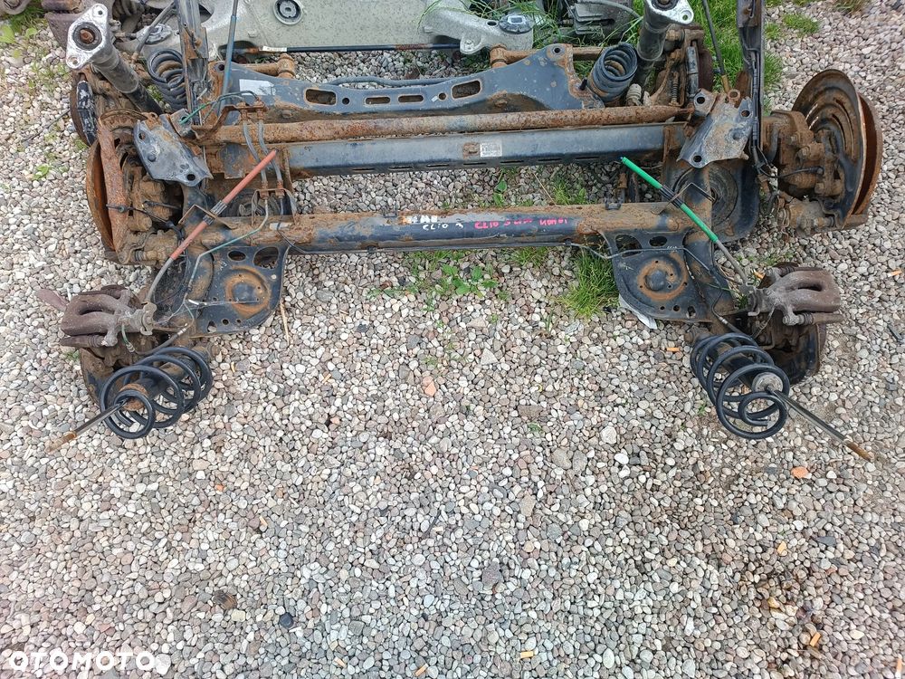 RENAULT CLIO III KOMBI ZAWIESZENIE TYŁ TYLNE BELKA KOMPLETNA - 1