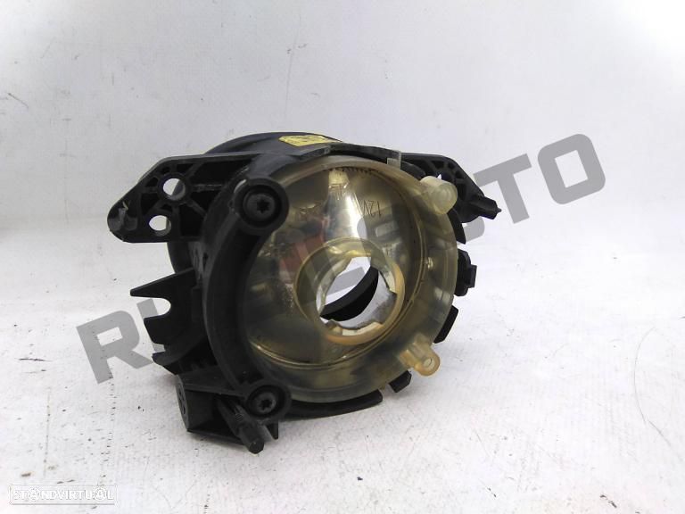 Ótica / Farol Nevoeiro Frente Esquerdo A25182_00756 Mercedes C - 2