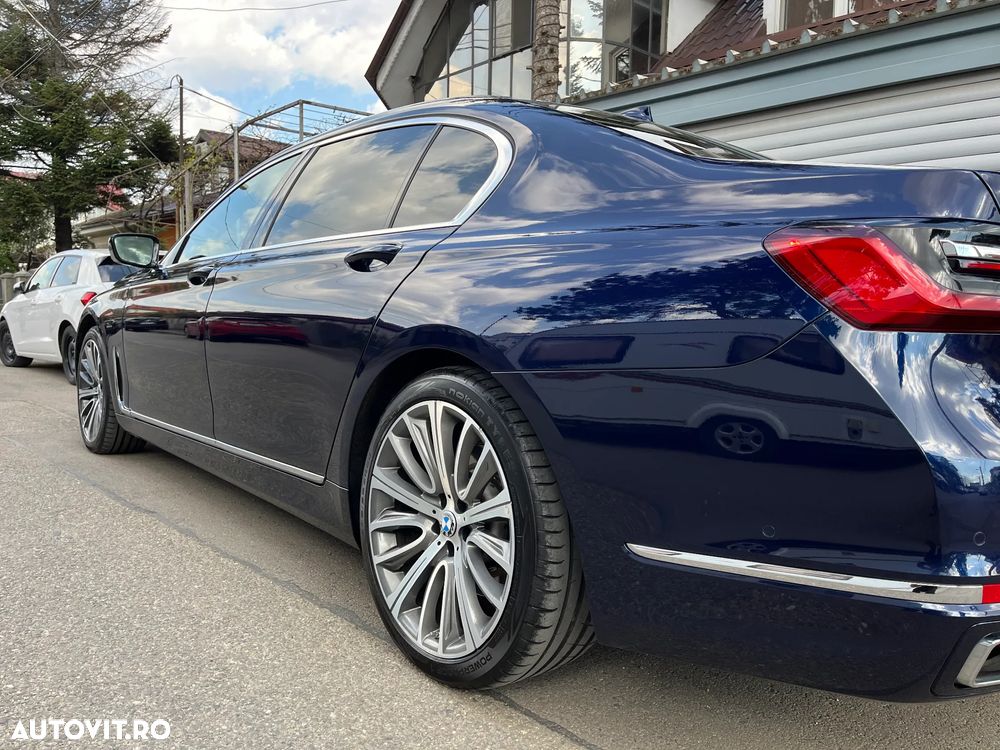 BMW Seria 7 730d xDrive - 10
