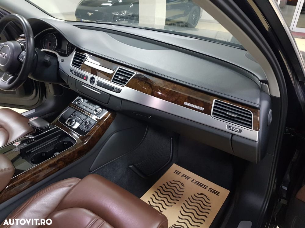 Audi A8 3.0 TDI DPF clean diesel quattro tiptronic - 10