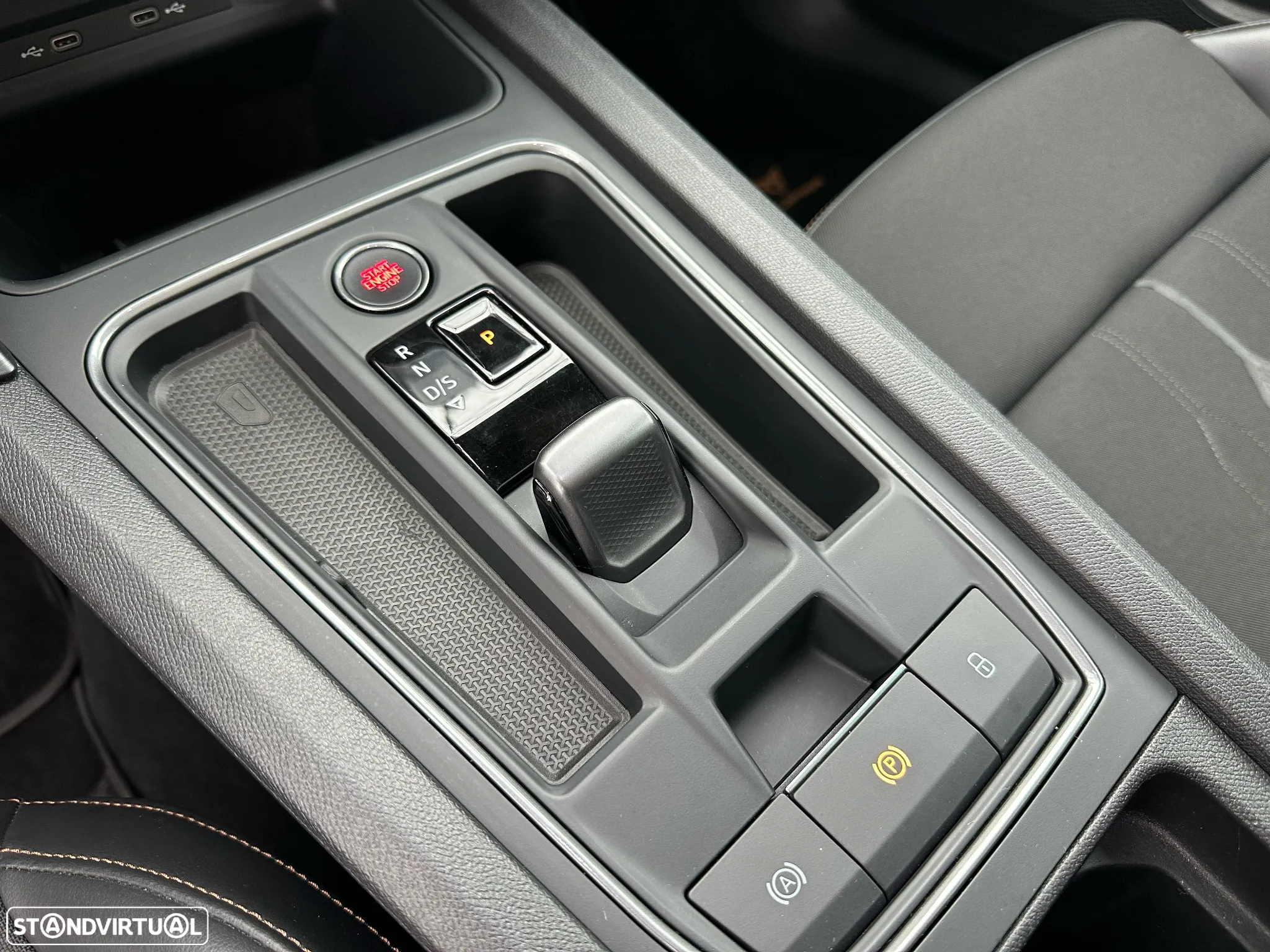 Cupra Leon 1.4 e-Hybrid DSG - 25