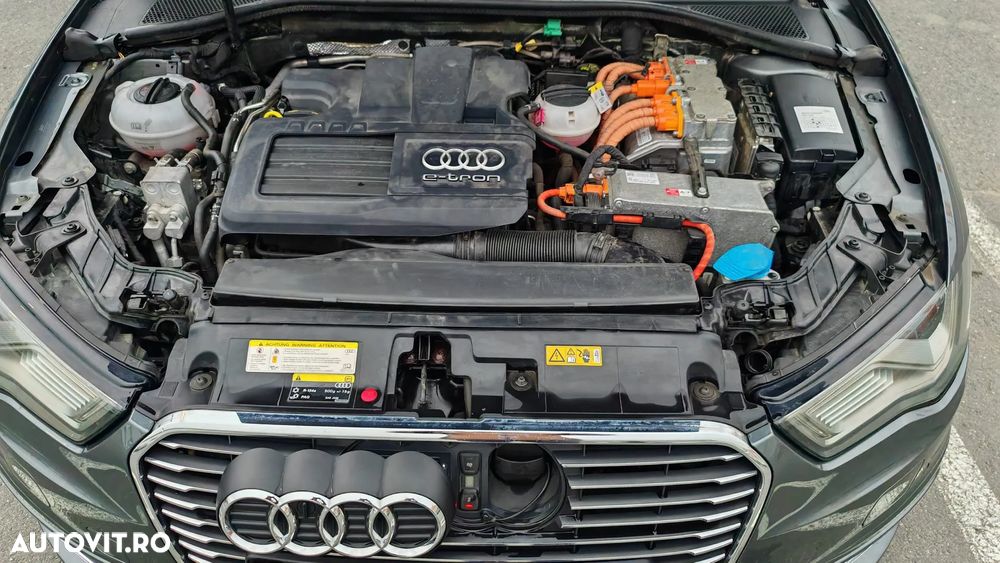 Audi A3 1.4 TFSI Sportback e-tron S line Sportpaket - 20