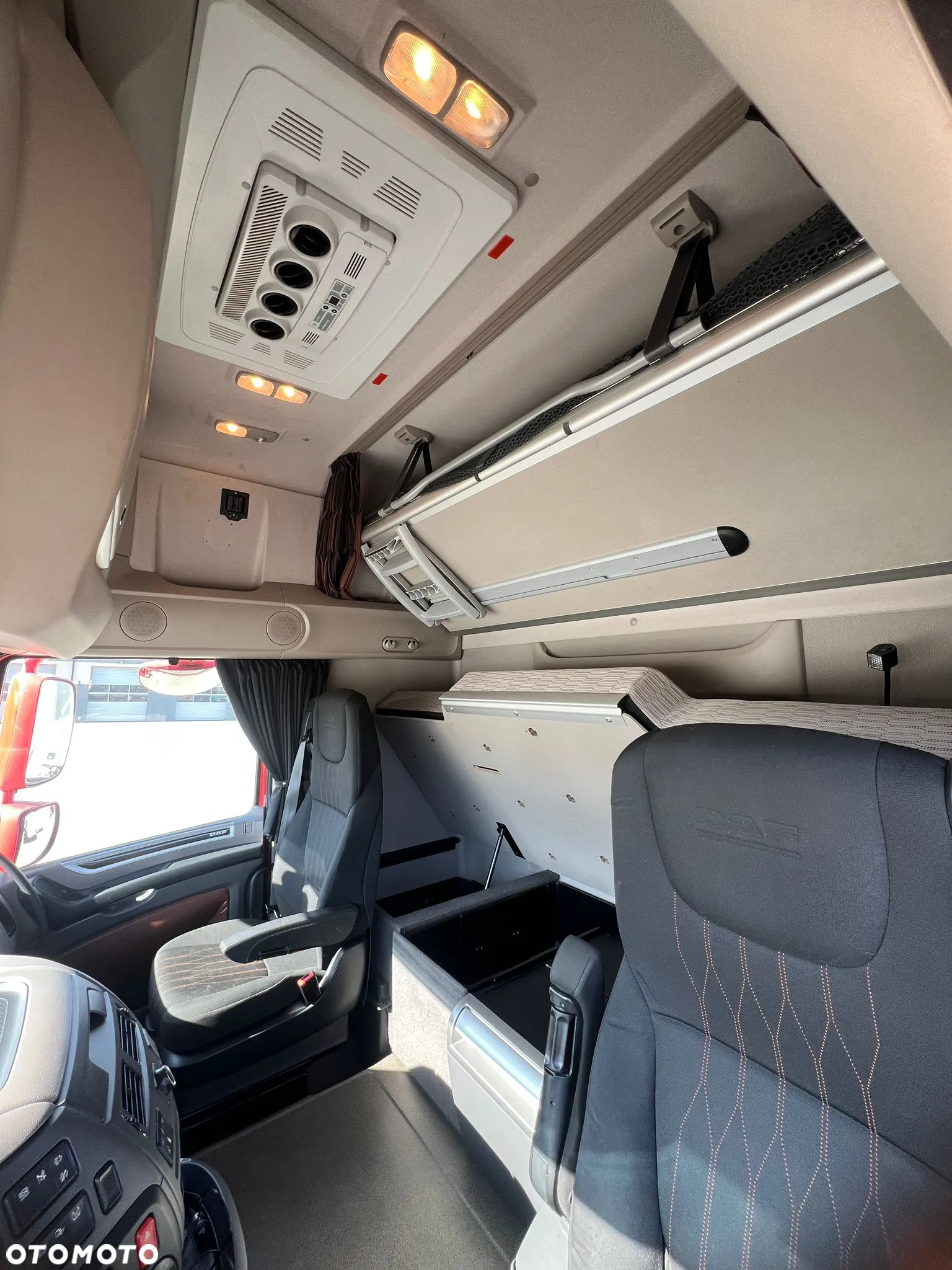DAF XF 530 Super Space Cab | RETARDER | KLIMATYZACJA | EURO 6 | 2018 | 530 000 km - 14