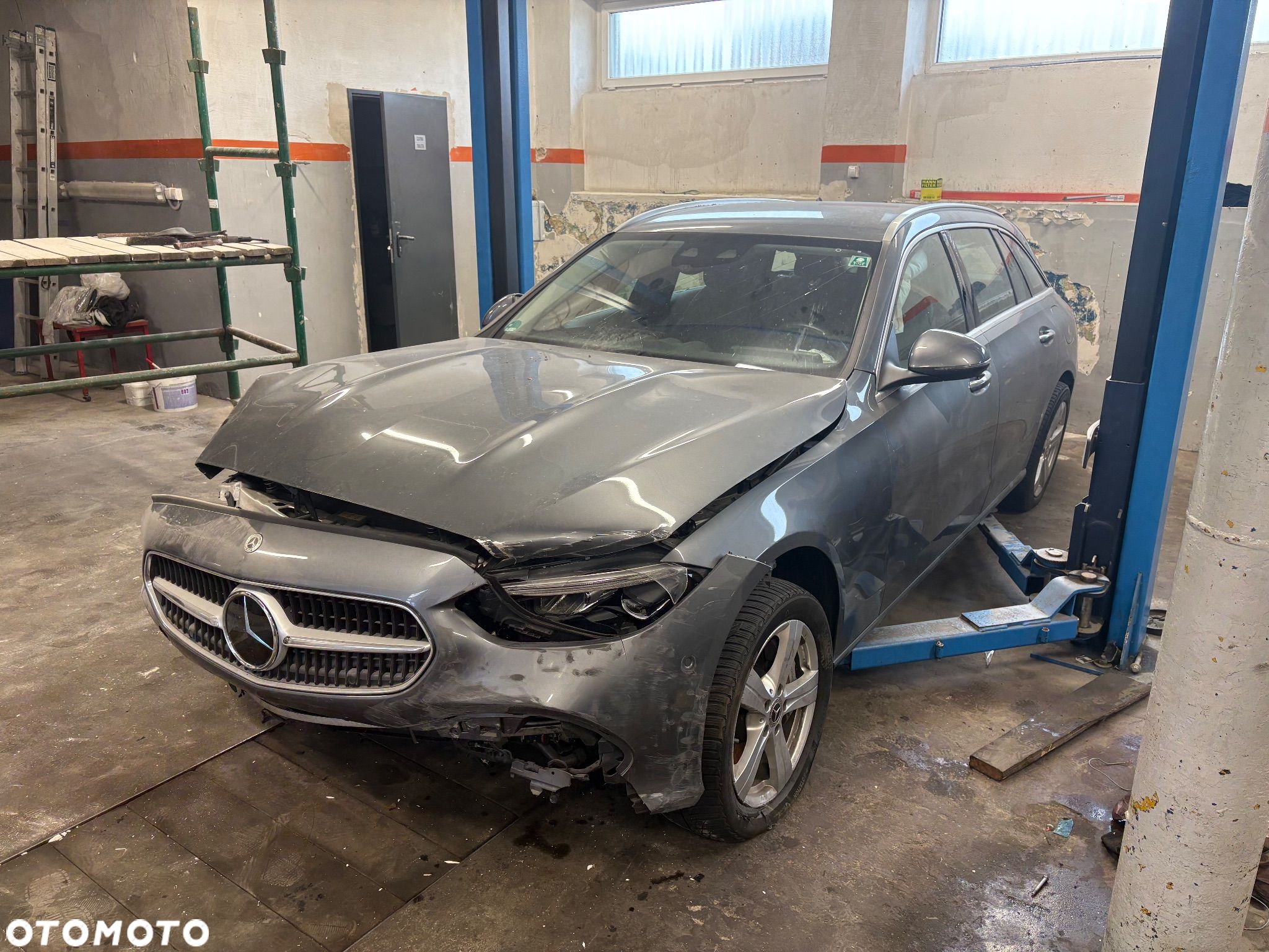 Mercedes-Benz Klasa C 300 e PHEV - 1