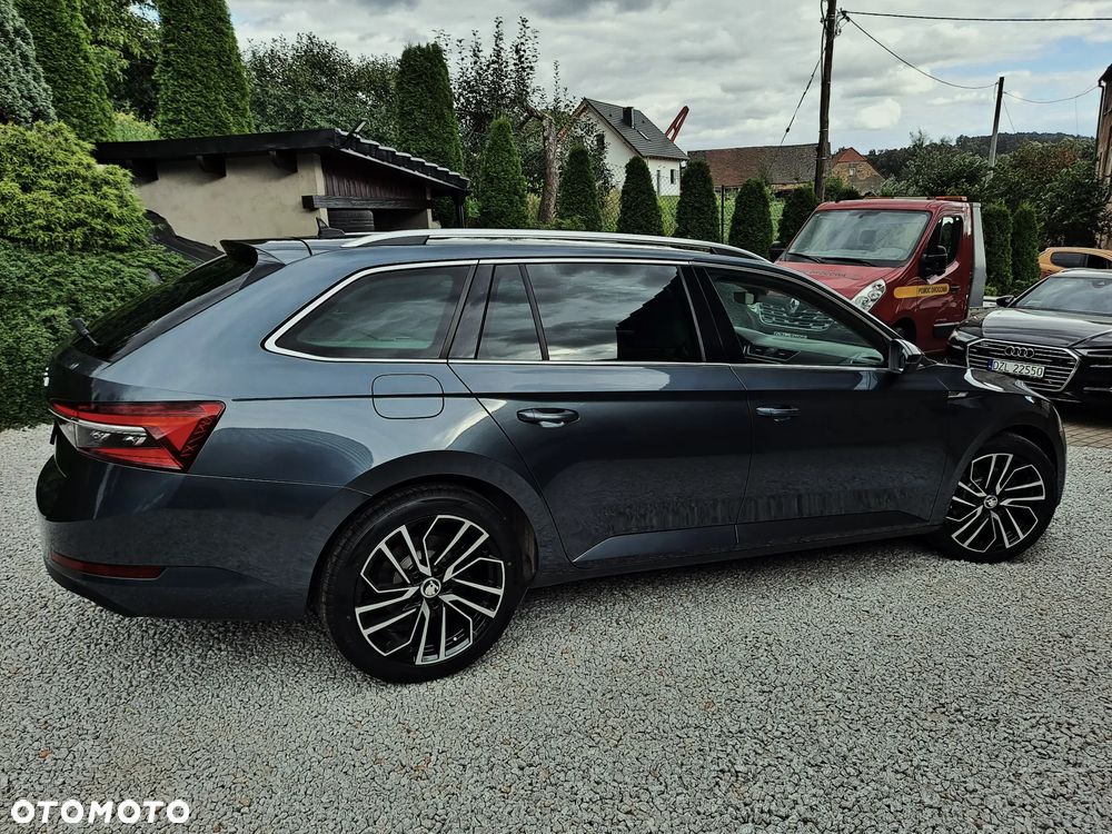Skoda Superb Combi 2.0 TDI DSG Premium Edition - 11