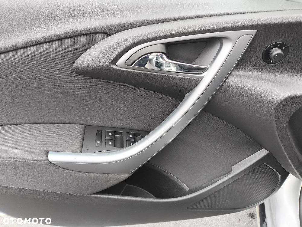 Opel Astra 1.4 T Active EU6 - 20