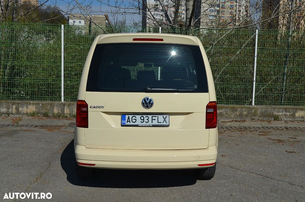 Volkswagen Caddy 2.0 (7-Si.) DSG Maxi Family - 7
