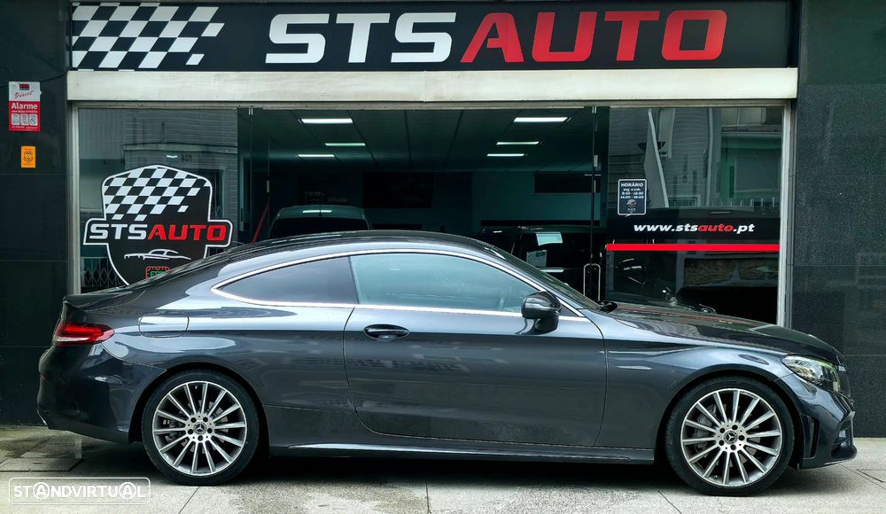 Mercedes-Benz C 300 AMG Line - 12