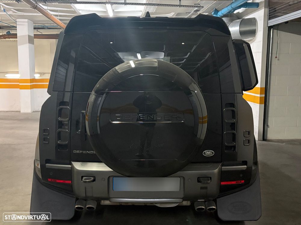 Land Rover Defender - 2