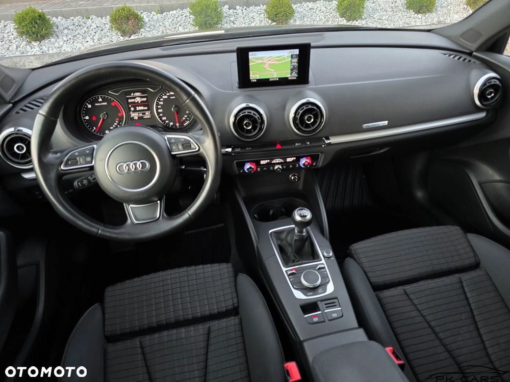 Audi A3 Limousine 2.0 TDI quattro S line Sportpaket - 22