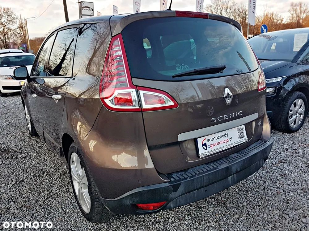 Renault Scenic dCi 130 FAP Luxe - 10