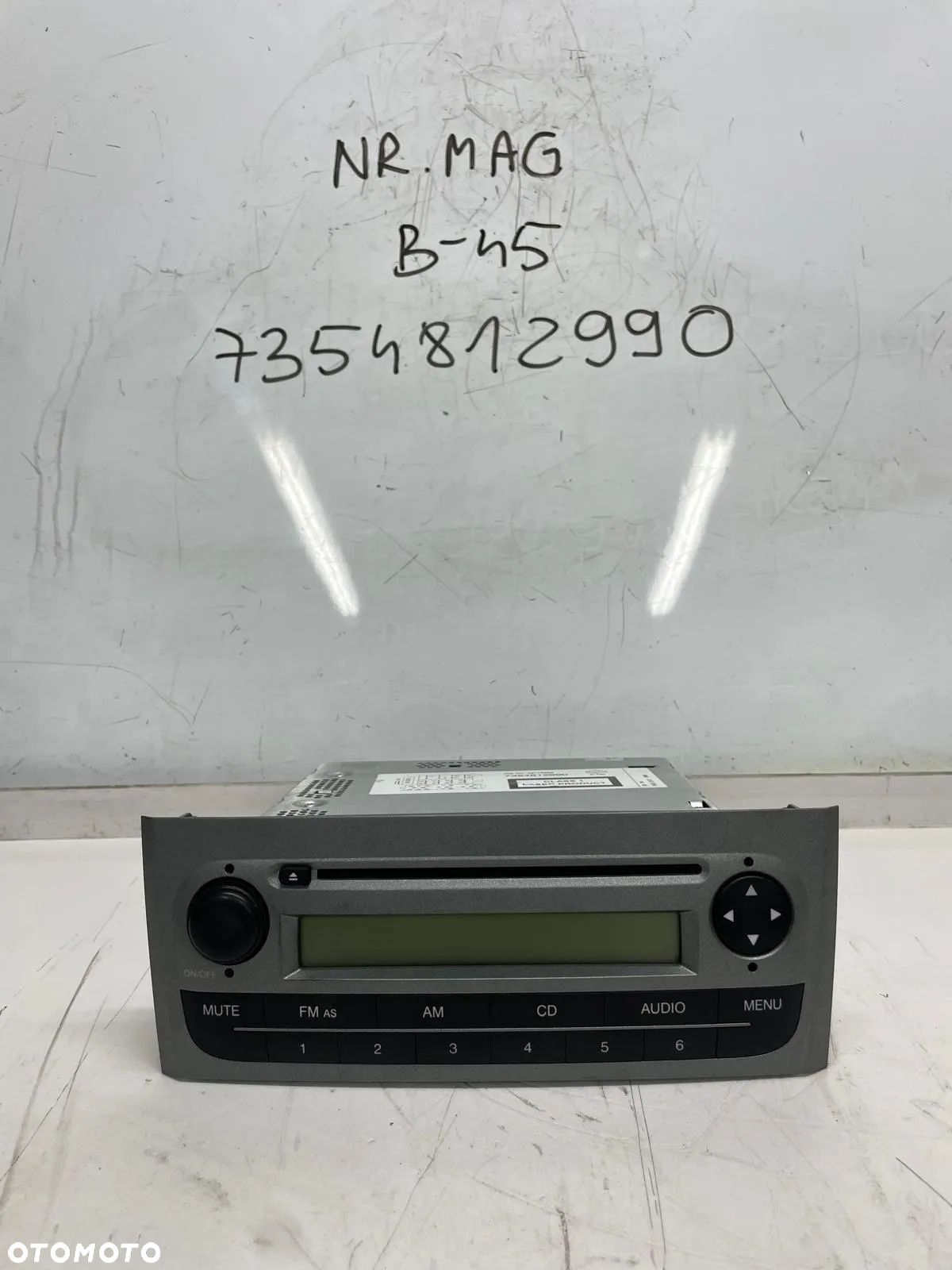 RADIO CD FIAT PUNTO EVO 7354812990 - 1