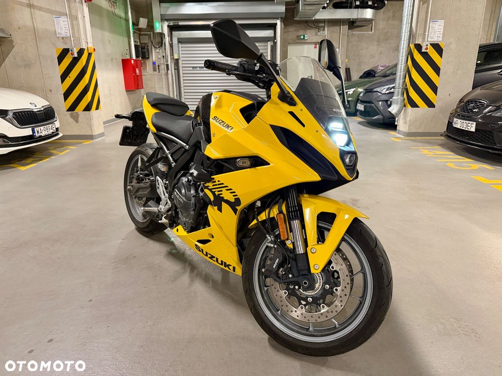 Suzuki GSX-R - 3