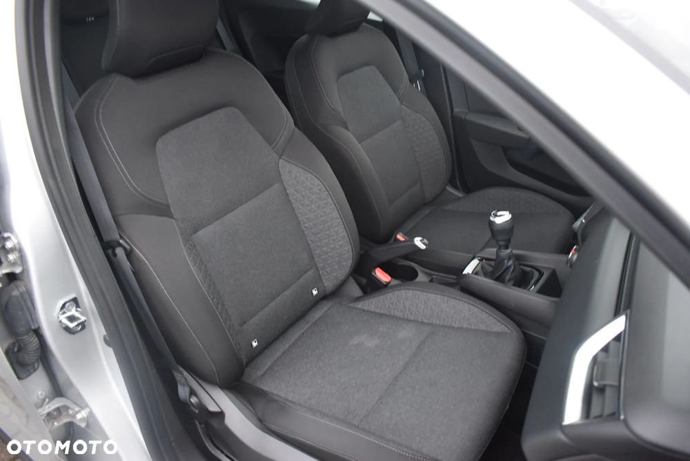 Renault Clio 1.0 TCe Equilibre - 19