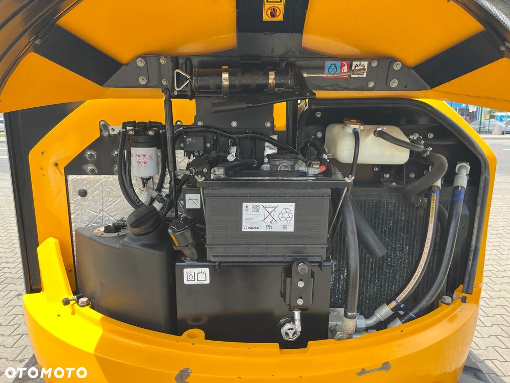 JCB 48Z-1 - 18