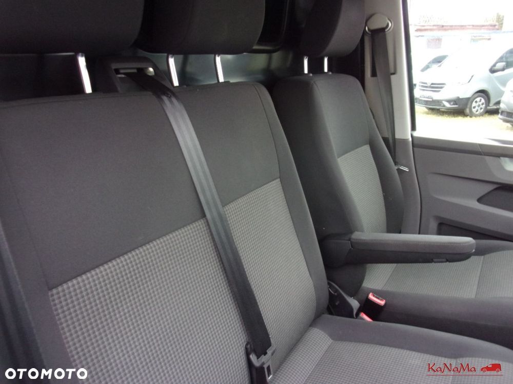 Volkswagen Transporter - 25