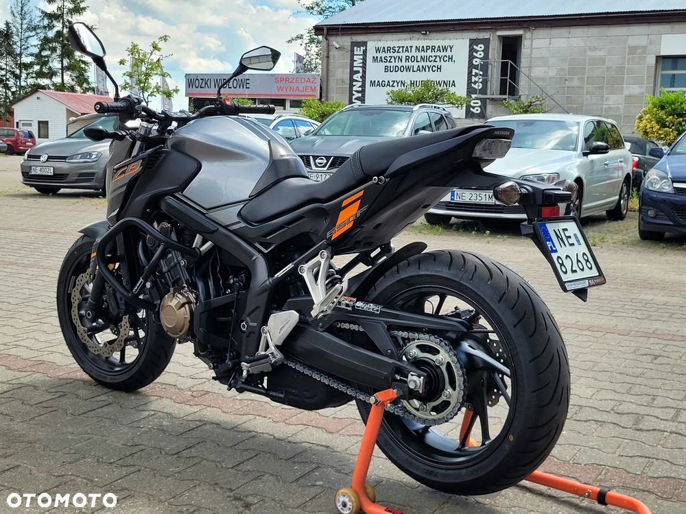 Honda CB - 15