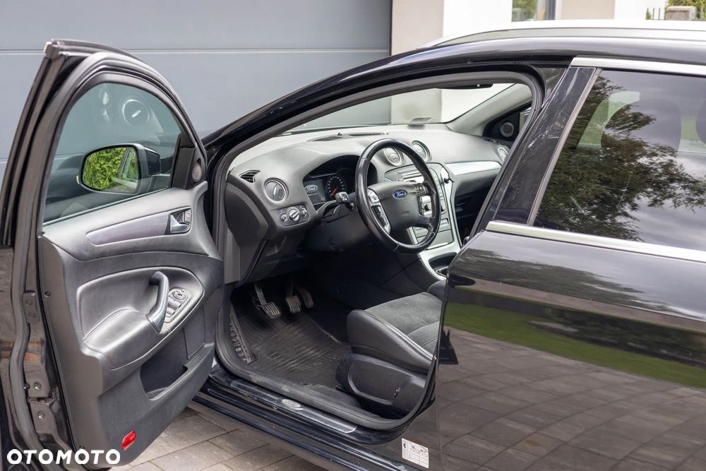 Ford Mondeo 1.6 TDCi ECOnetic Start-Stopp Ambiente - 12