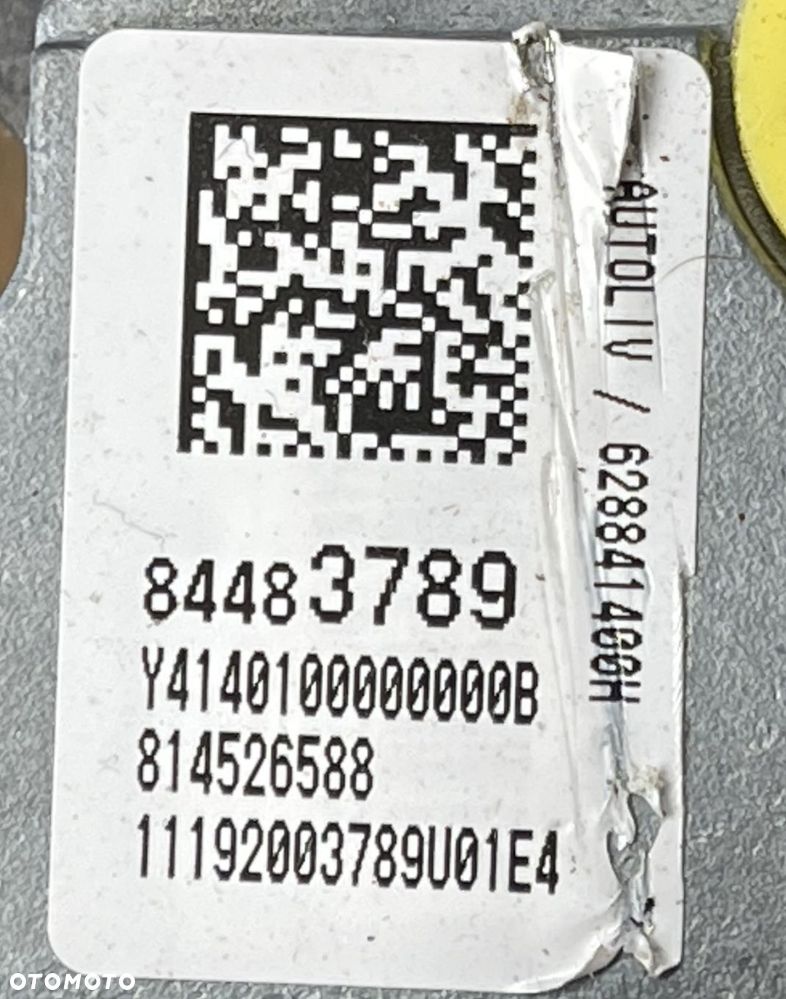 P8 GMC YUKON XL DENALI IV 2015 - KIEROWNICA MULTIFUNKCJA 84483789 - 10